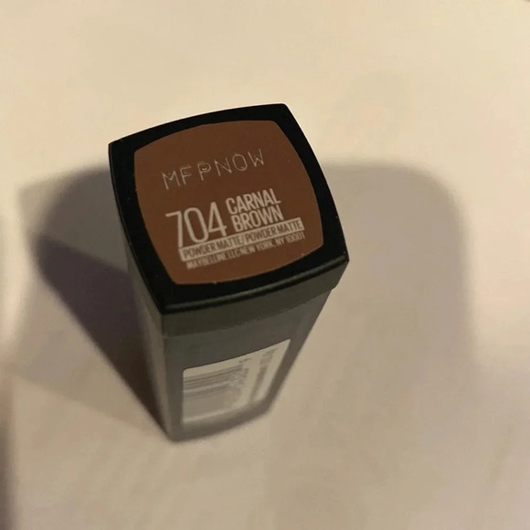 1 Maybelline Color Sensational Powder Matte Lipstick 704 Carnal Brown Makeuup - Picture 6 of 7